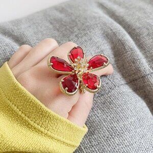 Neiman Marcus Golden Red Daisy Flower Ring